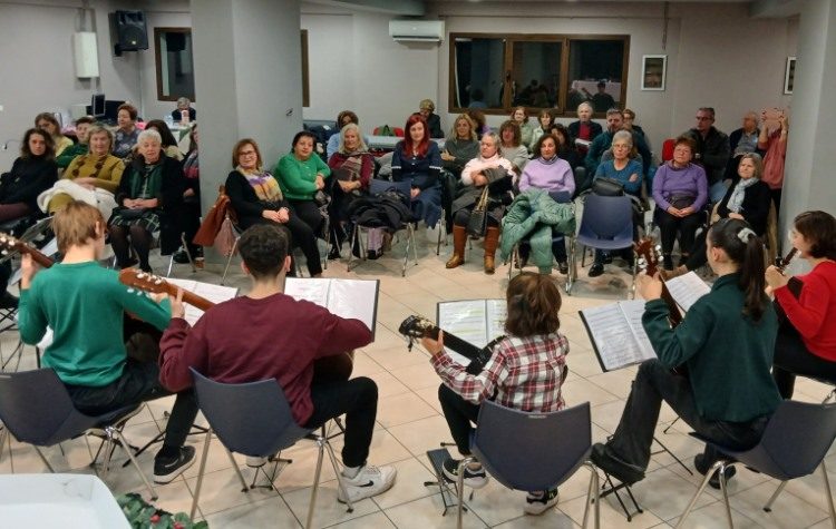 Σώμα Εθελοντών: Κοπή πίτας μετά… μουσικής