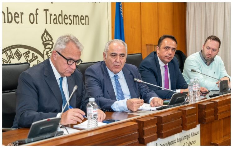 Ο Μ. Βορίδης στο ΔΣ του ΕΕΑ: Τι είπε για 13ο-14ο μισθό, για περαιτέρω μειώσεις τραπεζικών χρεώσεων, για στήριξη του επιχειρείν