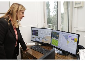 Επίσκεψη Ράπτη στο Γεωδυναμικό Ινστιτούτο του Εθνικού Αστεροσκοπείου Αθηνών