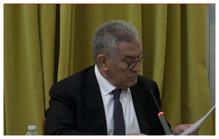 «Αττικός Κύκλος» δυσφορίας για Β. Καπερνάρο στην υπόθεση των Τεμπών