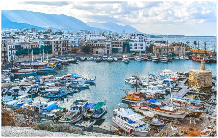 Η Κύπρος υπό τη δαμόκλειο σπάθη της τουρκικής απειλής