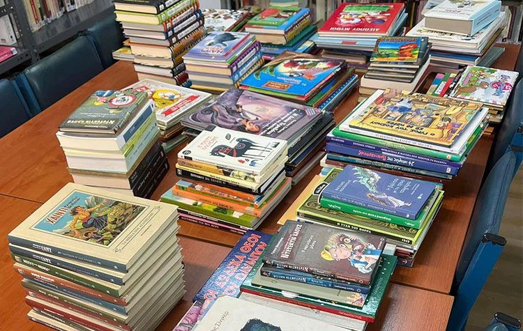 Δημοτική Βιβλιοθήκη Διονύσου: «Ανεφοδιασμός» της Παιδικής Βιβλιοθήκης του «Παίδων Πεντέλης»