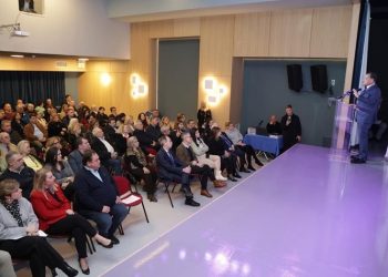 Άδωνις Γεωργιάδης από Ν. Ψυχικό: Συνταγογράφηση της θεραπευτικής κολύμβησης σε ασθενείς με καρκίνο