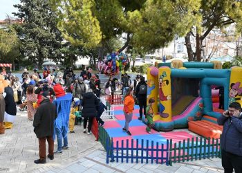 Ξέφρενο Καρναβάλι στην Πλατεία Ελευθερίας στο Νέο Ψυχικό