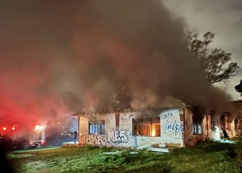 Έγκαιρη αντιμετώπιση πυρκαγιάς στο Νέο Ψυχικό