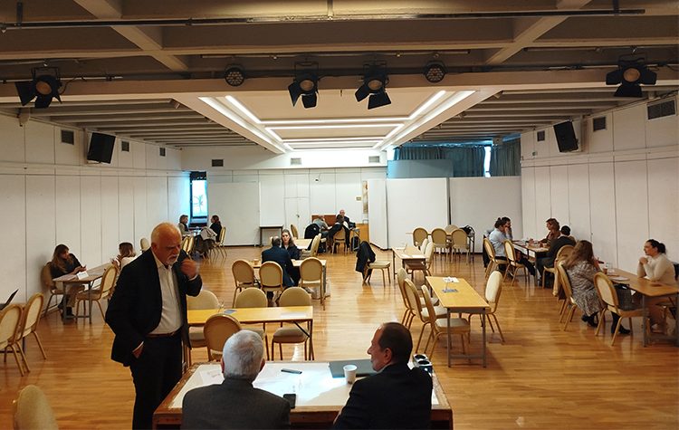 Ειδικευμένοι σύμβουλοι στο πλάι των νεοφυών επιχειρήσεων