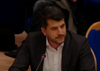 Βασίλης Ξυπολυτάς στην ΚΕΔΕ: «Το νομοσχέδιο για το νερό είναι ένας νόμος “κοστούμι”»