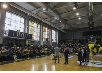 Γ.Σ. Αμαρουσίου και Α.Ο. Παραδείσου έκοψαν την πίτα τους σε εορταστική ατμόσφαιρα