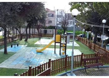 Παραδόθηκε ανακαινισμένη η παιδική χαρά επί των οδών Πέλικα και Αίαντος στην Α.Σ.ΠΑΙ.Τ.Ε.