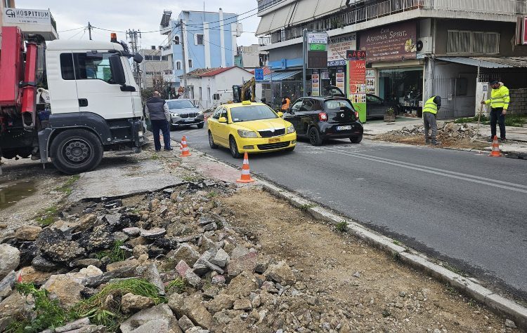 Παρεμβάσεις του Δήμου σε πεζοδρόμια της Λεωφόρου Ηρακλείου