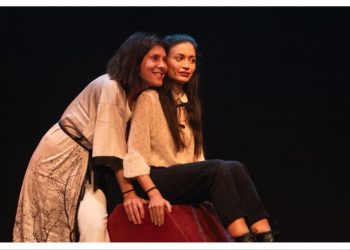 «ABSƎΝΤ: Από την αρχή έως το τέλος», του Γιώργου Αγγελίδη στο Θέατρο Αργώ