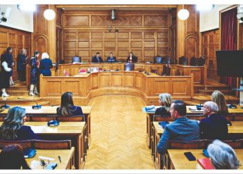 Τραγωδία Τεμπών: Προανακριτική εξπρές, κόντρες διαρκείας