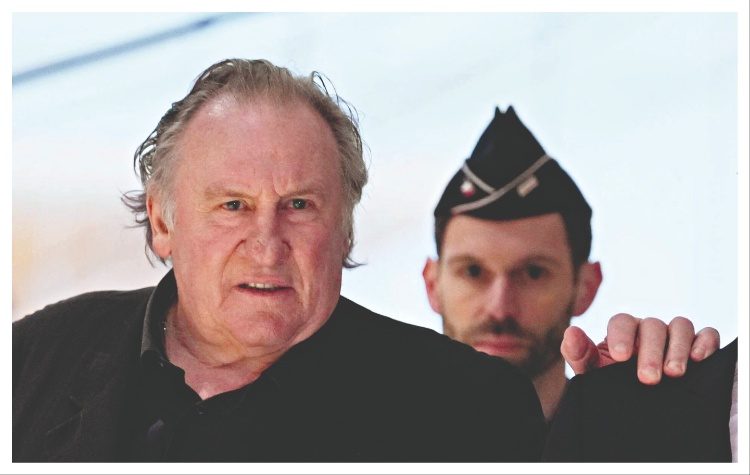 Ζεράρ Ντεπαρντιέ: Κάθισε στο εδώλιο