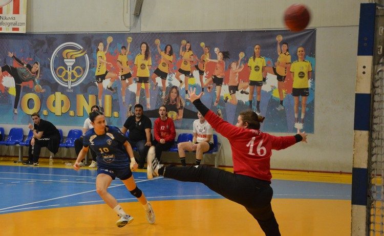 Χάντμπολ: Νίκησε και ετοιμάζεται για τα play off ο ΟΦΝΙ (φώτος)