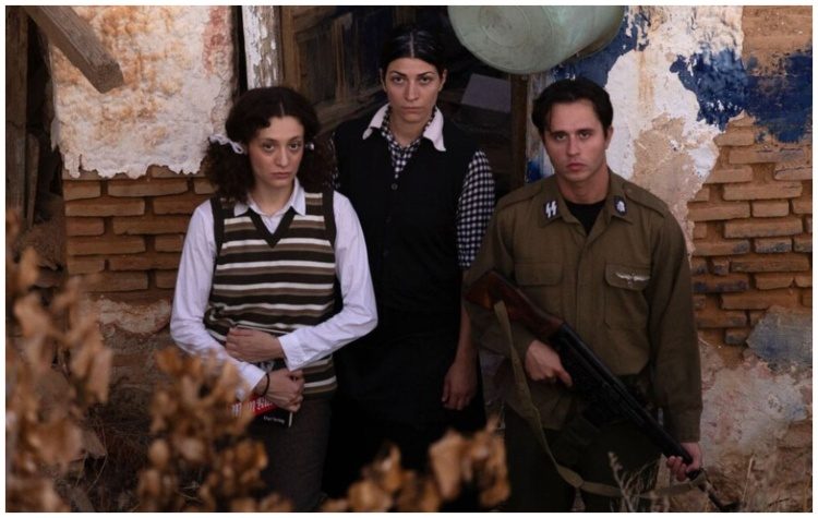 Τελευταίες παραστάσεις για το «ΟΙ ΔΥΟ ΓΙΟΙ» του Μπέρτολτ Μπρέχτ στο Θέατρο 2510