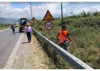 ΥΠΕΣ: Κατανομή 15,5 εκατ. € σε Δήμους για καθαρισμό οδικού δικτύου αρμοδιότητας Περιφερειών