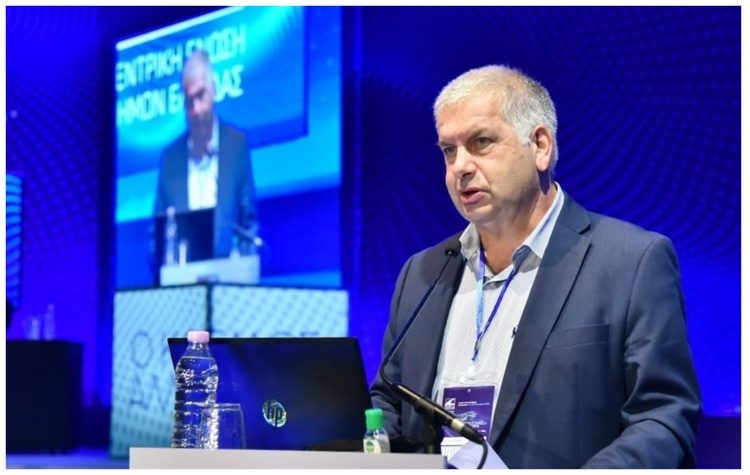 Βλάσσης Σιώμος: «Επέτειος – σύμβολο των αγώνων όλων των γυναικών του κόσμου η Παγκόσμια Ημέρα Γυναίκας»