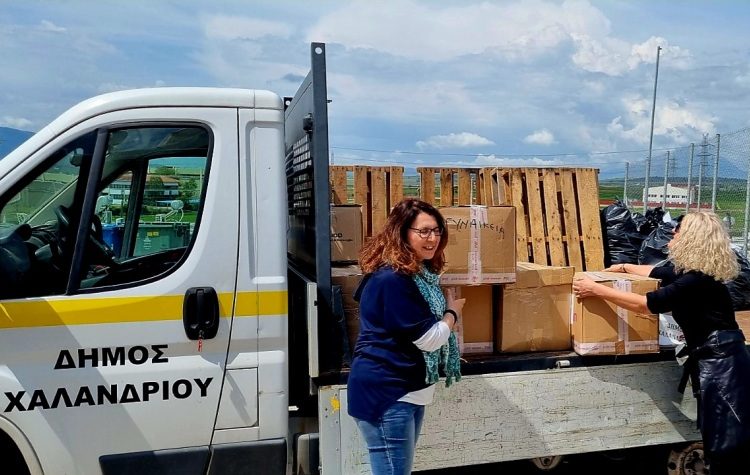 Στο πλευρό προσφύγων στη Θήβα ο Δήμος