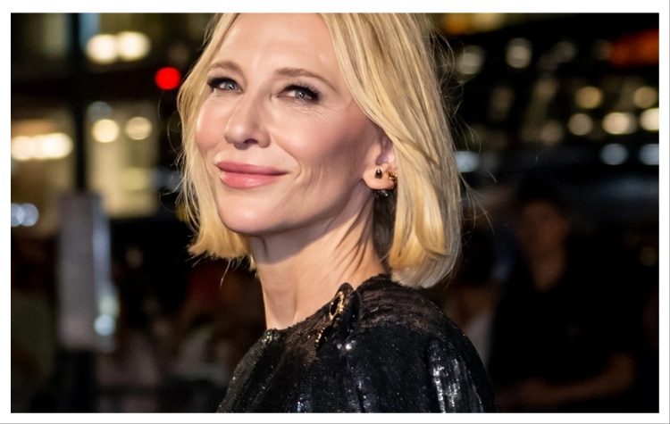 Κέιτ Μπλάνσετ: «Σκέφτομαι να αποσυρθώ»