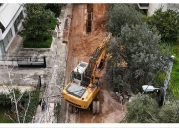 Εργασίες στο δίκτυο ακάθαρτων και ομβρίων του Πολυδρόσου από τον Δήμο Αμαρουσίου