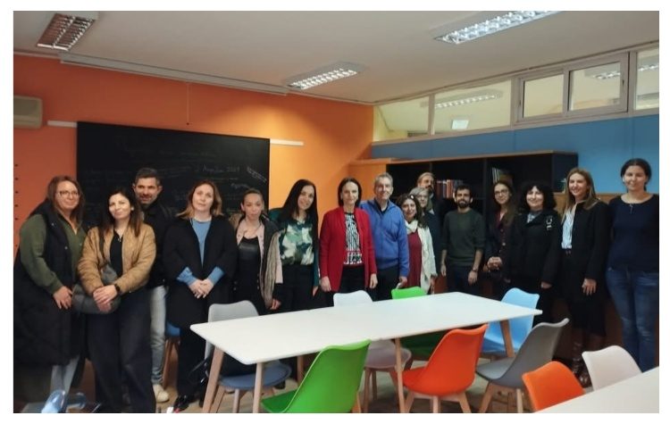 Γεγονός η νέα βιβλιοθήκη του 10ου Δημοτικού Σχολείου Αμαρουσίου