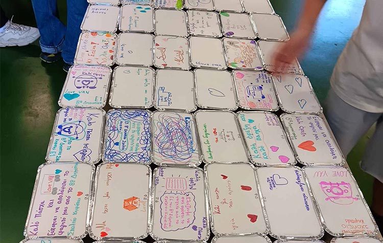 Τα παιδιά δίπλα στους ευάλωτους πολίτες του Δήμου με γεύματα αγάπης και προσφοράς