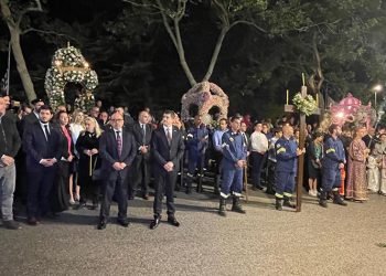 Περιφορά και συνάντηση Επιταφίων στην Πλατεία Πλατάνου Κηφισιάς