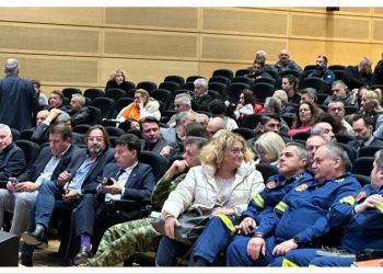 Τη δημιουργία αντιπυρικών ζωνών στα 100 και πλέον μέτρα ζήτησε η Νατάσσα Κοσμοπούλου