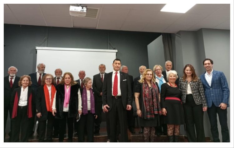 Καθήλωσε το κοινό η ομιλία της καθηγήτριας Μαρίας Μενεγάκη για την Μαντώ Μαυρογένους