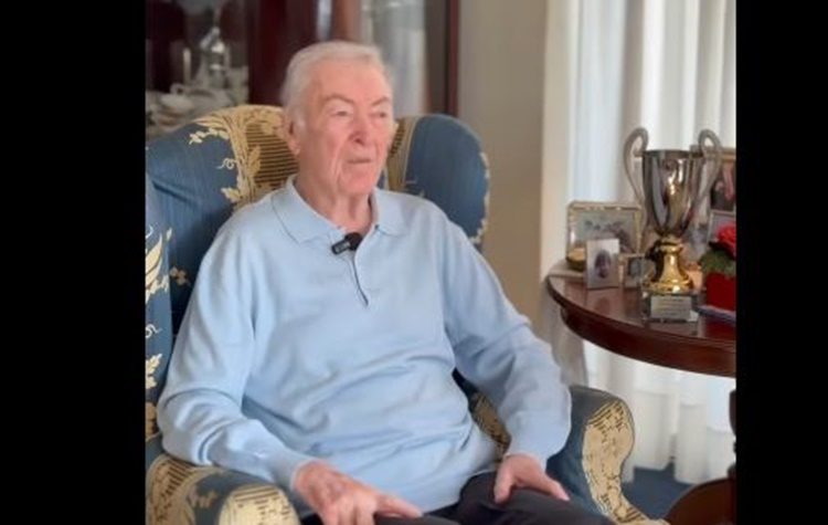 Θρήνος στην ΑΕΚ: «Έφυγε» ο Βαγγέλης Νικητόπουλος