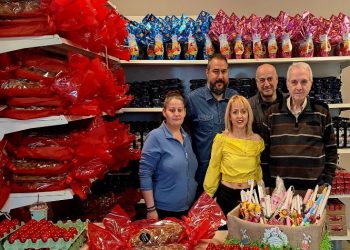 Πάσχα αγάπης και αλληλεγγύης από το Κοινωνικό Παντοπωλείο του Δήμου