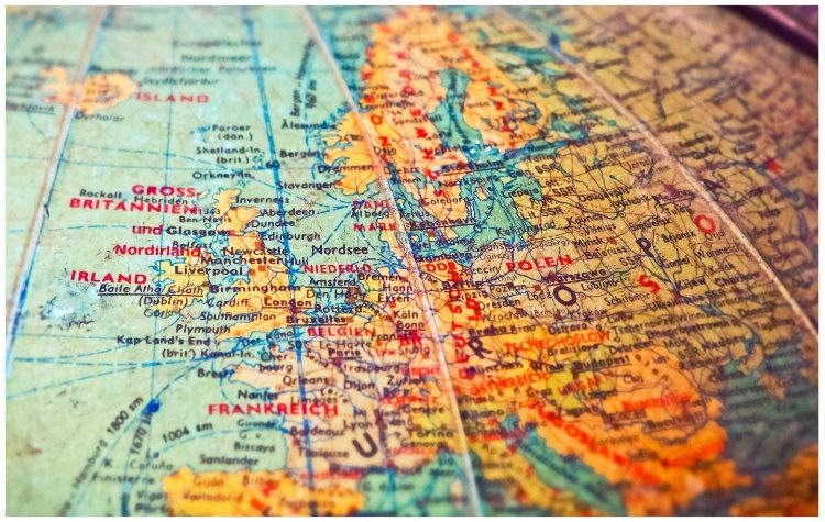 Χρονογράφημα: Global comedy…