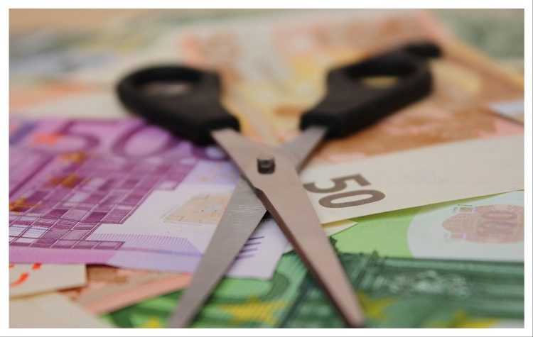 Πρόταση για ψήφισμα για τη διαγραφή χρεών προς τους Δήμους καταθέτει η Λαϊκή Συσπείρωση