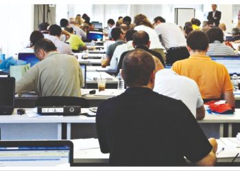 Δημόσιοι Υπάλληλοι: Αξιολόγηση & αντιδράσεις