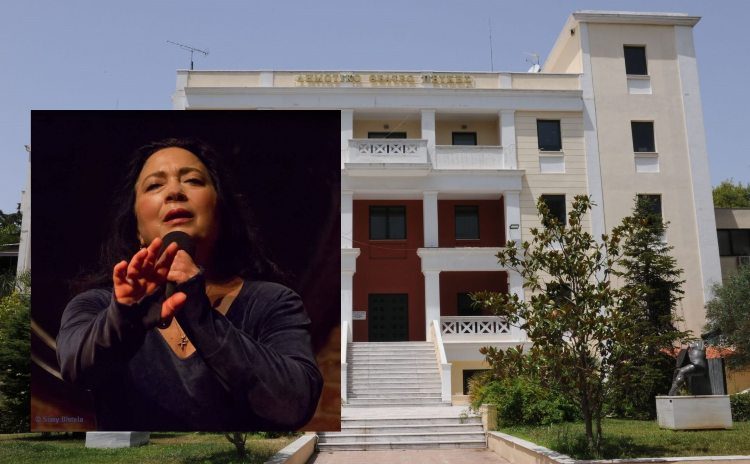 Η Μελίνα Μποτέλλη σε μια ξεχωριστή παράσταση στην Πεύκη