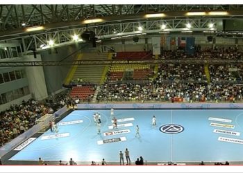 EHF EUROPEAN CUP: Το «μπλόκο» των οπαδών της ΑΕΚ στα σύνορα έφερε την αναβολή του τελικού με την Αλκαλόιντ