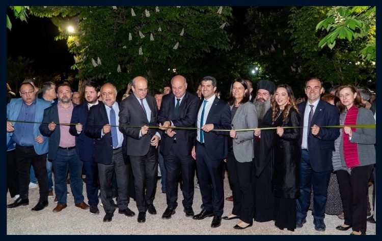 Εγκαίνια 71ης Ανθοκομικής Έκθεσης Κηφισιάς: Χρώματα, αρώματα και λάμψη στο ολάνθιστο Άλσος