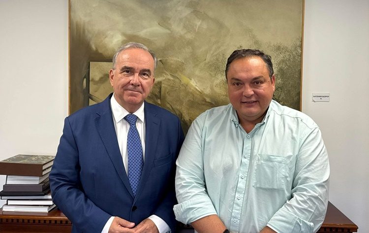 Συνάντηση Χ. Μπονάτσου με τον Ν. Παπαθανάση