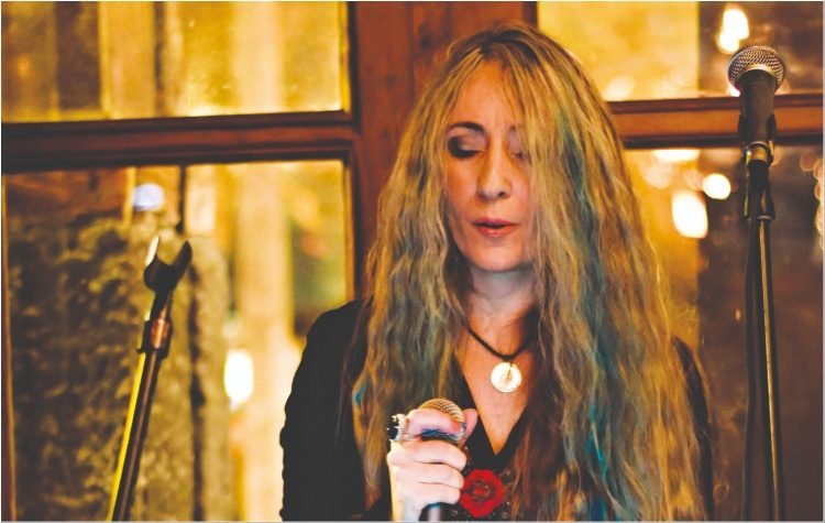 Άνθια στην «Α»: «Όταν όλα τα άλλα αλλάζουν, η μουσική παραμένει παρούσα»