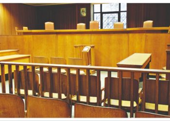 Πολιτική Δικονομία: Δύο χρόνια αντί… έξι