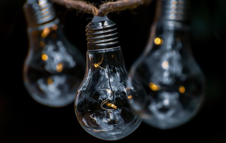 Ανακαίνιση, ενεργειακή αναβάθμιση ακινήτων το 2025 µε κίνητρο έκπτωσης φόρου εισοδήματος για τα επόμενα 5 έτη