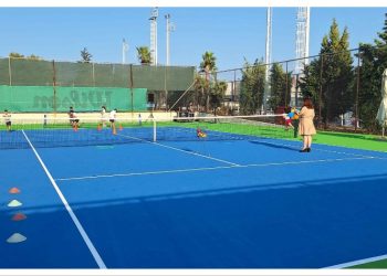 Τις δεξιότητές τους στο τένις παρουσίασαν τα παιδιά των αθλητικών προγραμμάτων του Δήμου Αμαρουσίου 