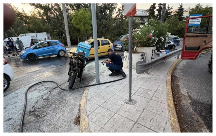 Άμεση επέμβαση της Πολιτικής Προστασίας Βριλησσίων για την κατάσβεση πυρκαγιάς σε μοτοσυκλέτα