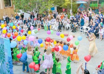 «Πόλκα Φροέλεν»: Αποχαιρετισμός στη χρονιά με ένα μαγικό ταξίδι στο «Νησί των Συναισθημάτων»