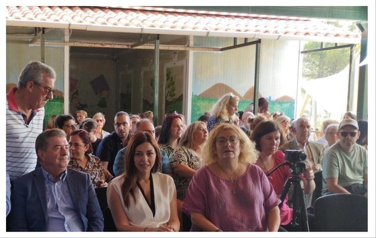 Χαρά και συγκίνηση στη φετινή καλοκαιρινή γιορτή του Ειδικού Σχολείου Πεντέλης