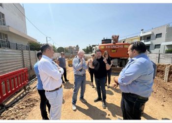Αυτοψία Νίκου Χαρδαλιά στο μεγάλο αντιπλημμυρικό έργο των Βριλησσίων