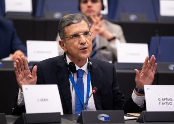 Κομισιόν σε Γ. Αυτιά για το ηλεκτρονικό εμπόριο: «Θα εφαρμοστεί αυστηρό νομικό πλαίσιο προστασίας των καταναλωτών»