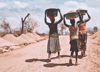 «…λίγο πόσιμο νερό παρακαλώ…»