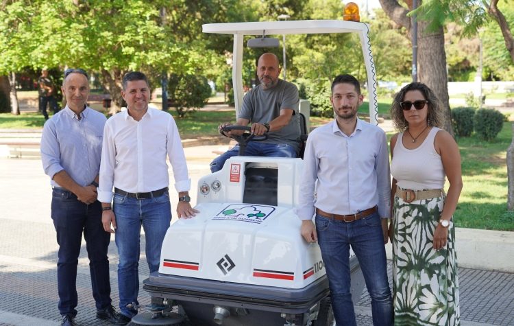 Νέο σάρωθρο για την Καθαριότητα του Δήμου