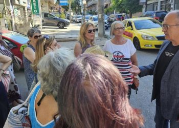 Ξεκίνησαν τα θαλάσσια μπάνια για τα μέλη των ΚΑΠΗ